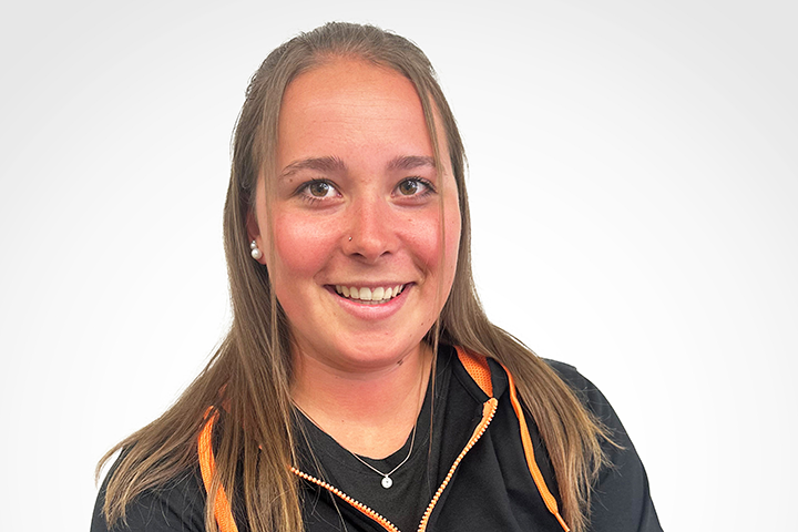 Alisa Oppliger - Teilnehmer SwissSkills 2025 / Fassadenbauerin Alisa Oppliger - Teilnehmer SwissSkills 2025 / Fassadenbauerin